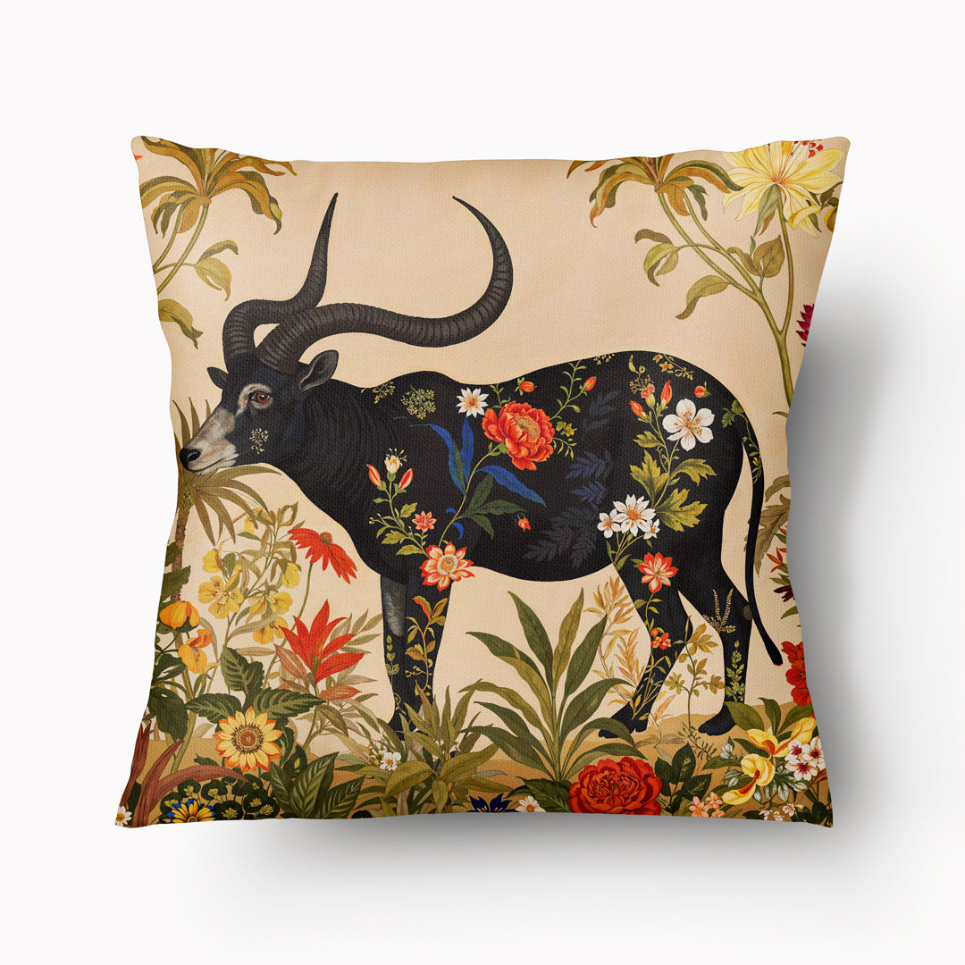 Housse de Coussin BESTIAIRE - Buffle debout dans une Jungle Poétique Mzelle design