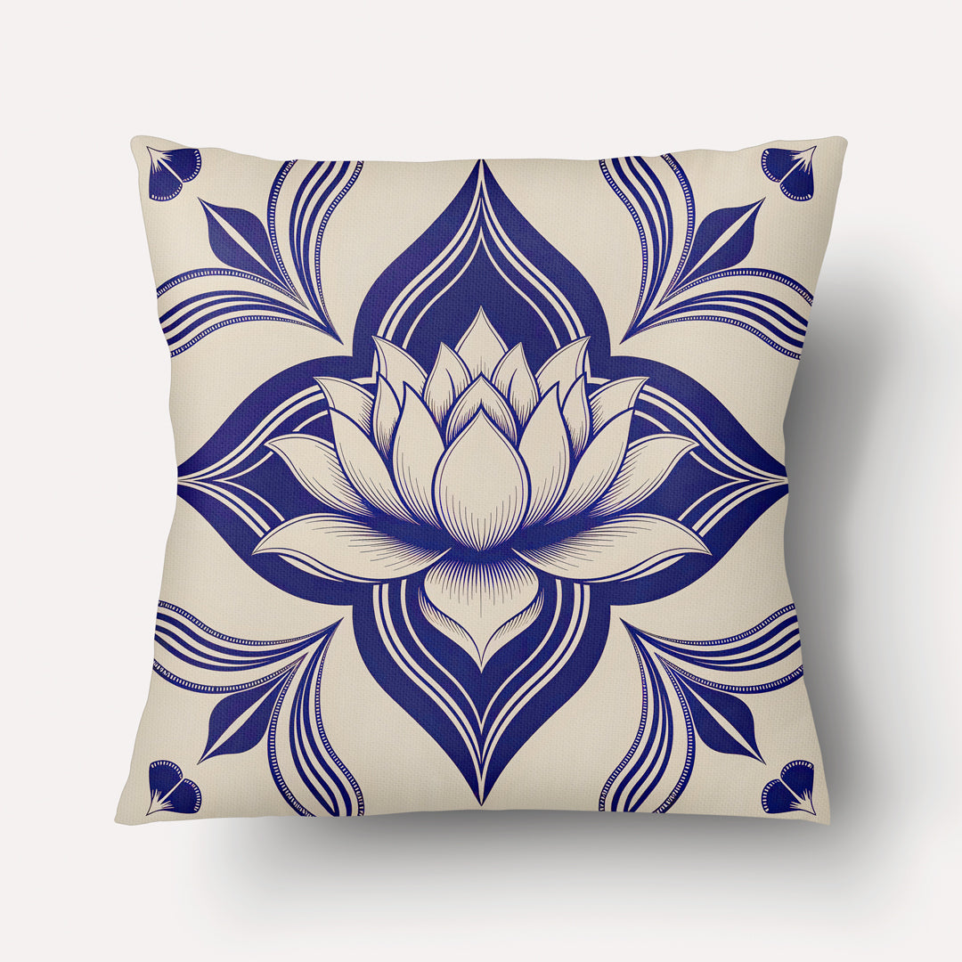 Housse de Coussin INDE - grand Lotus Royal Bleu Indigo sur fond ecru mzelle design