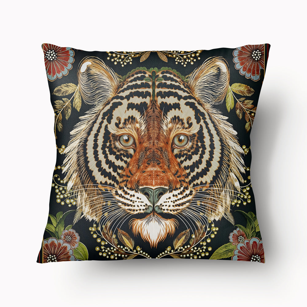 Housse de Coussin INDE style boho MZelle Design - Tête de tigre effet gravure sur bois sur fond noir
