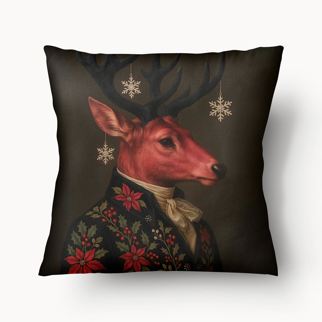 Coussin de Noël MZelle Design, Cerf rose onirique en costume de fête, housse de coussin Noël surprenante, touche artistique et poétique pour une déco unique.