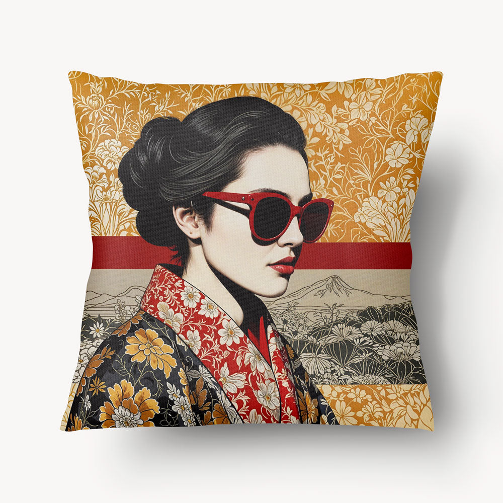 Housse de Coussin ASIE - magnifique portrait de geisha avec des lunettes de soleil tons ocre et rouge  MZelle Design