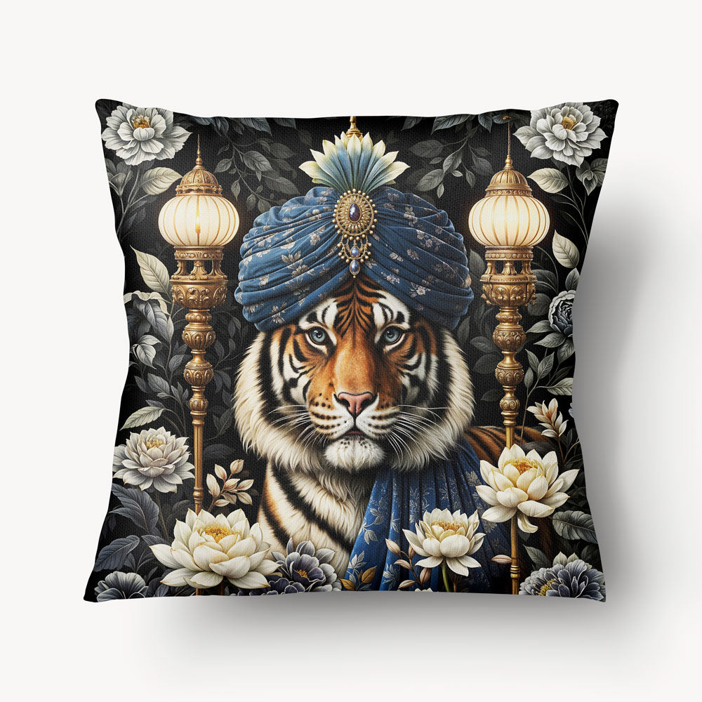 Housse de Coussin INDE style boho MZelle Design - Tigre coiffe de maharadja sur fond bleu