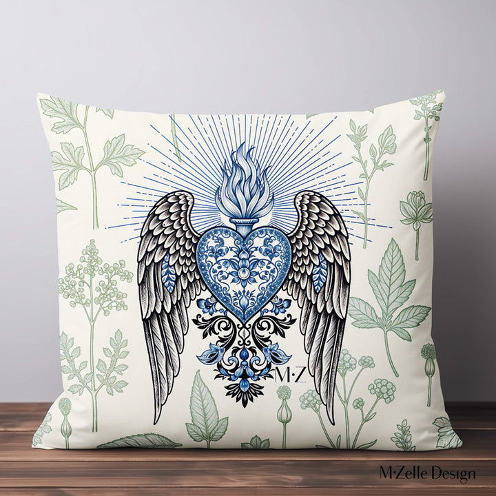 Housse de Coussin EX VOTO Mzelle design - motif coeur bleu avec des ailes et une flamme,  Herbier Vert sur fond écru 