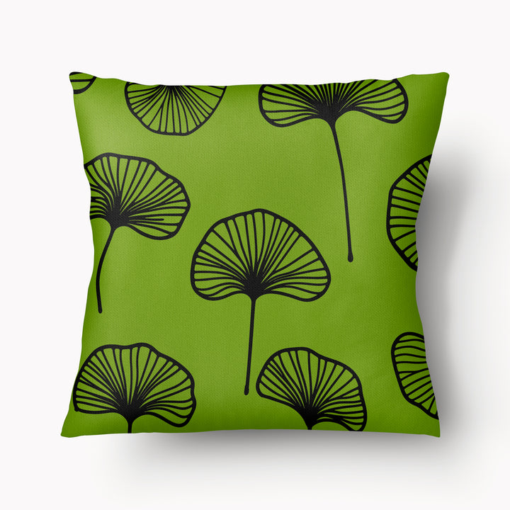 Coussin Mzelle Design, vert noir thème de Décoration Japon avec des Feuilles de Ginkgo stylisées.