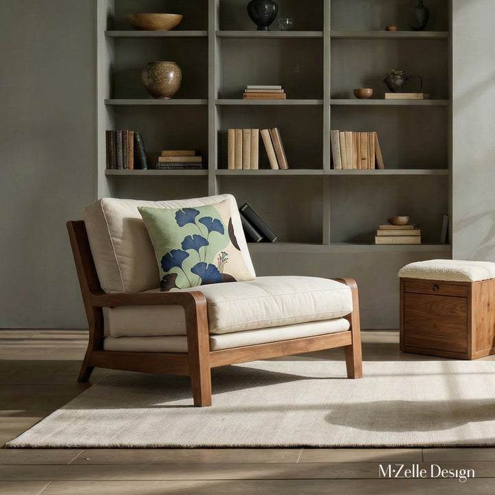 décoration moderne MZelle Design avec un coussin imprimé d'un motif stylisé feuilles de Ginkgo couleurs pastel belu, vert pale et écru