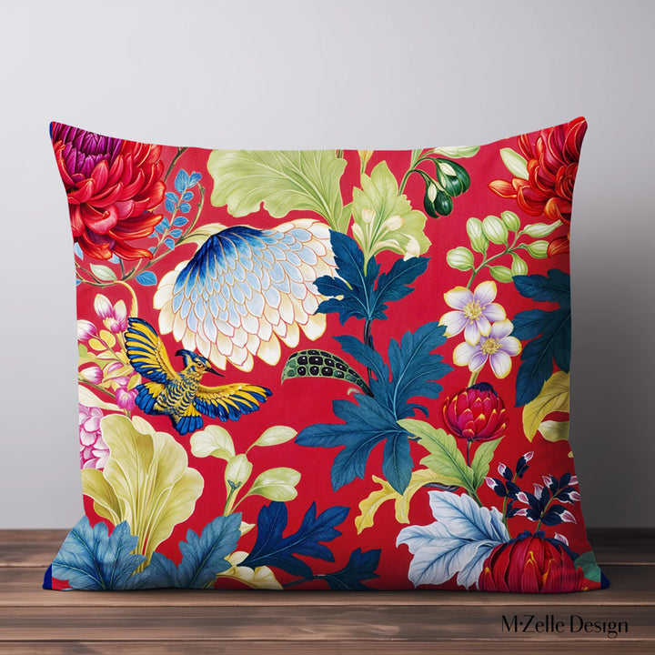 Housse de Coussin FLORAL Mzelle design - Motif Médiéval à grandes fleurs multicolores et oiseau huppe sur fond  Rouge