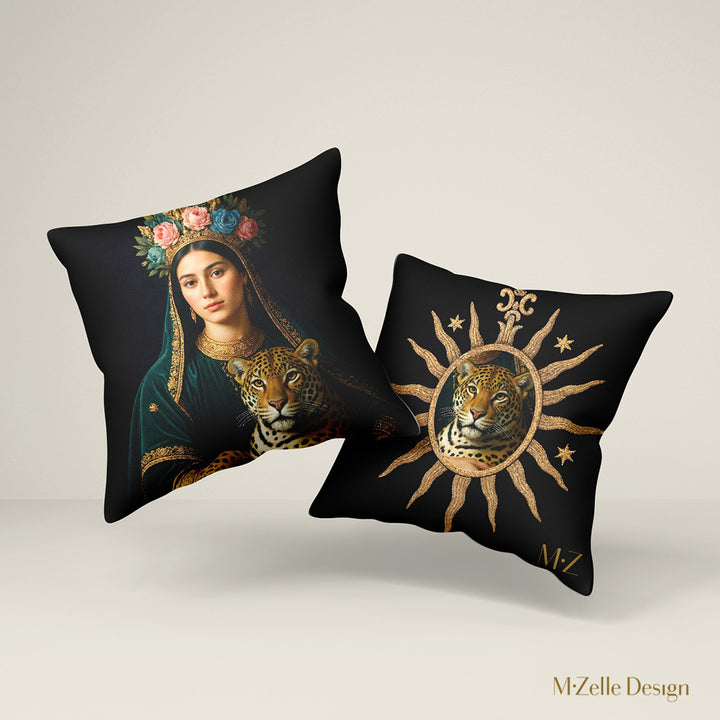 Deux Coussins MADONE MZelle Design, motif Vierge Marie qui tient un Jaguar sur fond noir