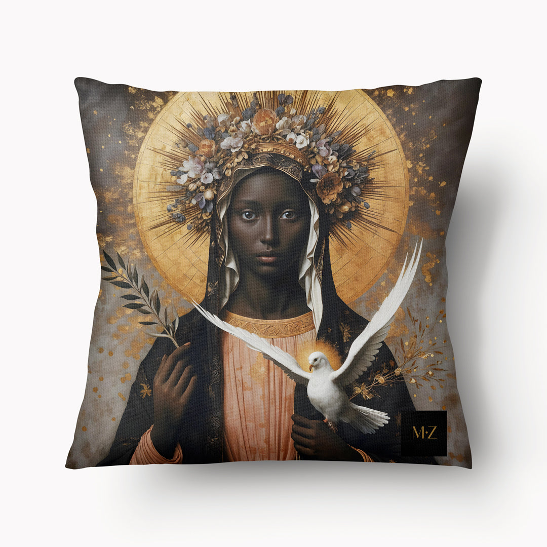Coussin artistique mzelle design, visage de MADONE Vierge Noire tenant une Colombe