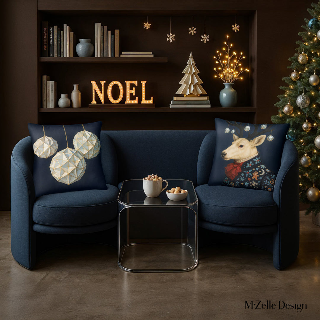 décoration d'intérieur thème noël avec un fauteuil bleu et deux coussins avec un renne et des boules en origami de la marque MZELLE DESIGN
