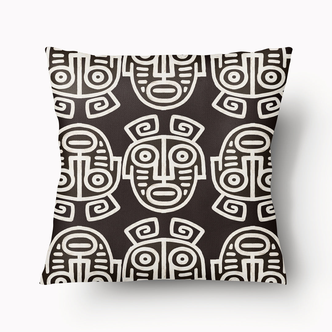 Housse de Coussin MZelle Design, Décoration Ethnique - Masque Précolombien ecru sur fond marron