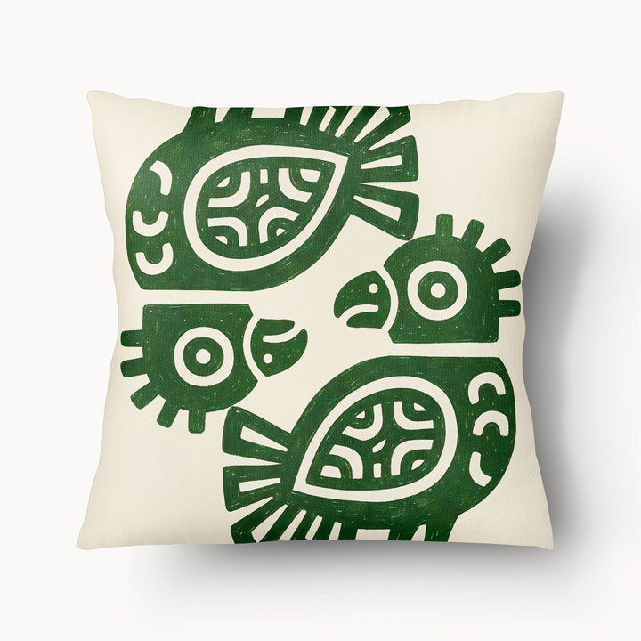 Coussin aspect lin MZelle design style Arts rupestres Tainos, motifs pétroglyphes, fond écru et oiseau vert