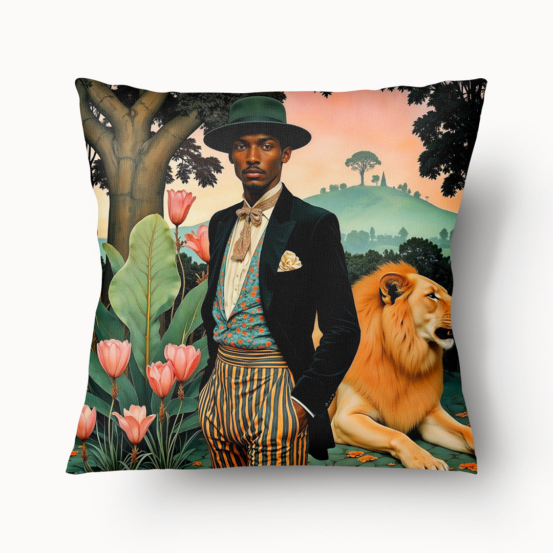 Coussin décoratif thème AFRIQUE MZelle design - Homme africain élégant en redingote noire accompagné d'un lion couché