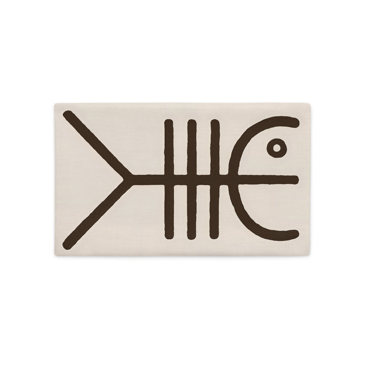 Mzelle design - Housse d'ambiance aspect lin rectangulaire 50x30cm - Un motif graphique minimaliste pétroglyphe amérindien sur fond écru.
