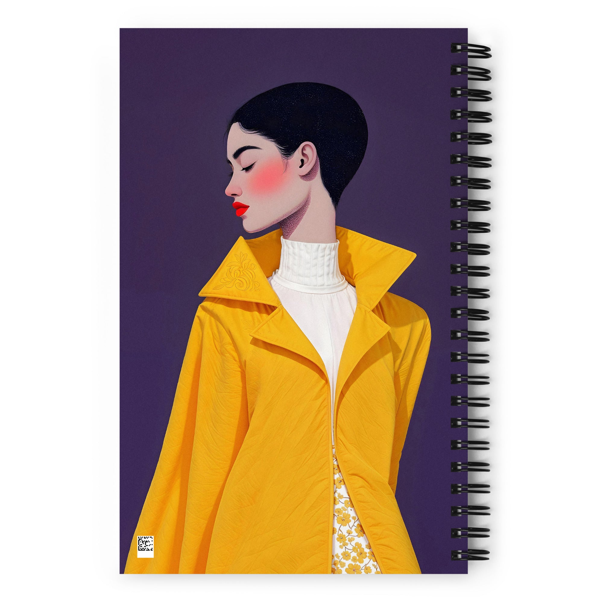 Carnet A5 MZelle Design, couverture illustrée recto et verso, portrait de femme brune avec un manteau, sur fond violet motif graphique jaune