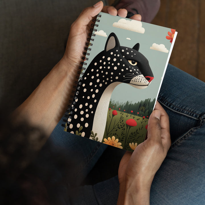 Carnet A5 Illustré par West Kast, met en scène une panthère songeuse et une girafe style graphique moderne