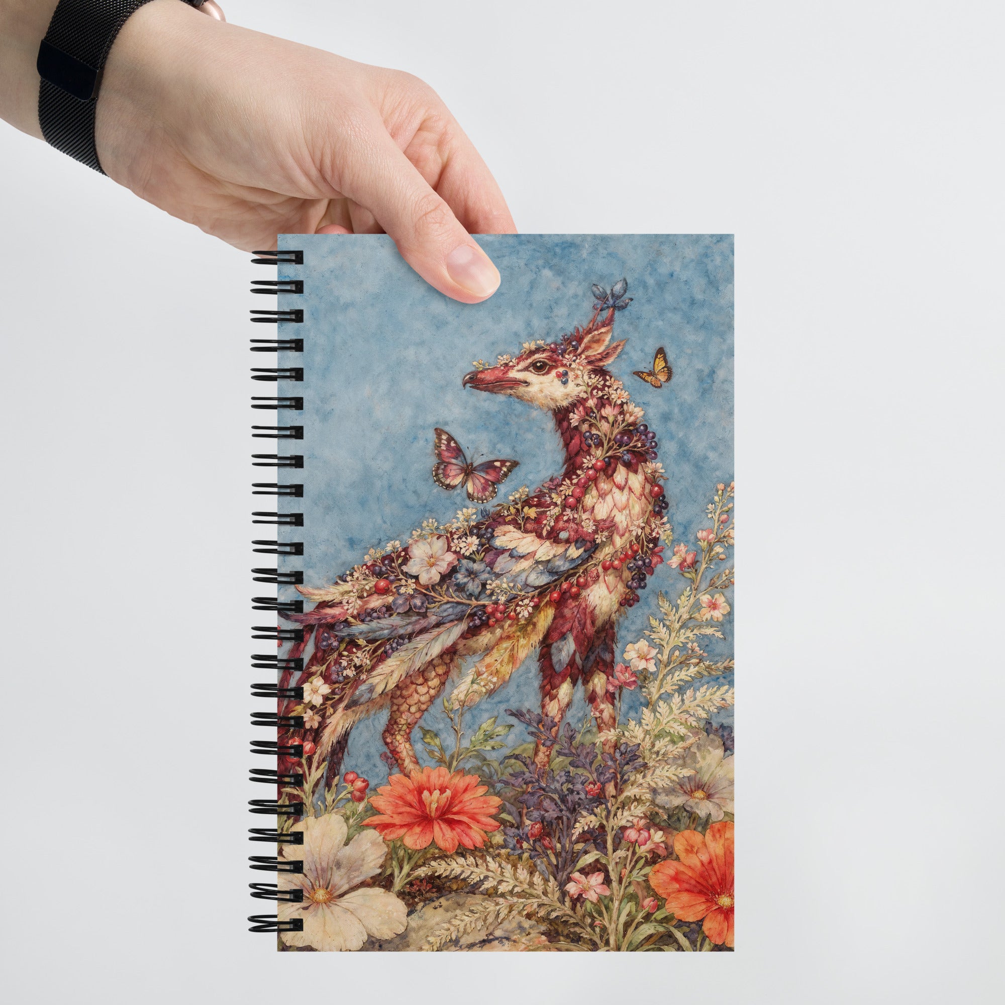 Carnet haut de gamme Mzelle Design, motif original chimère animal fabuleux style naturaliste, effet aquarelle, fleurs et papillons.