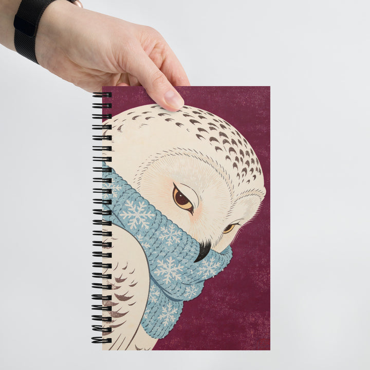 Mzelle design Carnet A5, 140 pages pointillées, Couverture illustrée motif Chouette harfang des neiges. 