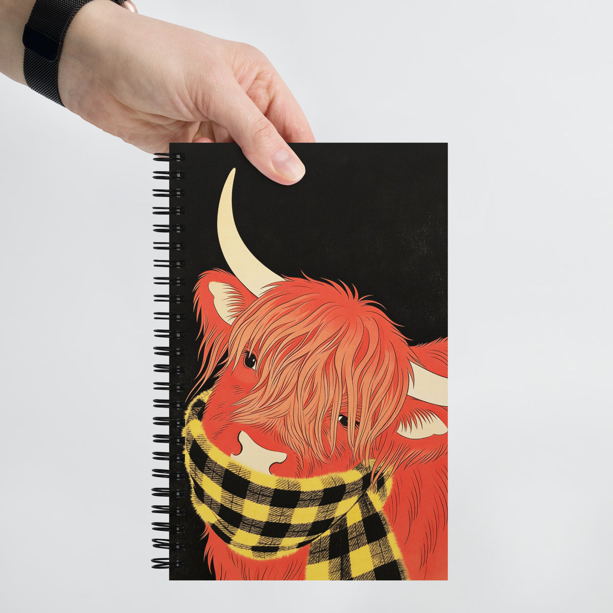 Carnet A5 à spirale mzelle design, 140 pages pointillées, Couverture motif Vache d'Ecosse stylisée, esprit japon.