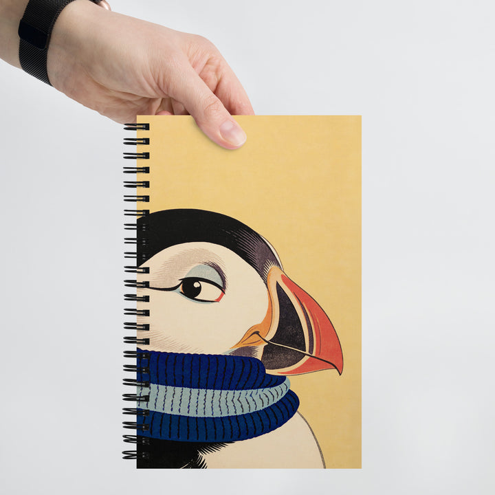 Carnet A5 Mzelle Design, 140 pages pointillées, Couverture motif Macareux Moine stylisé, spiral s métaliques.